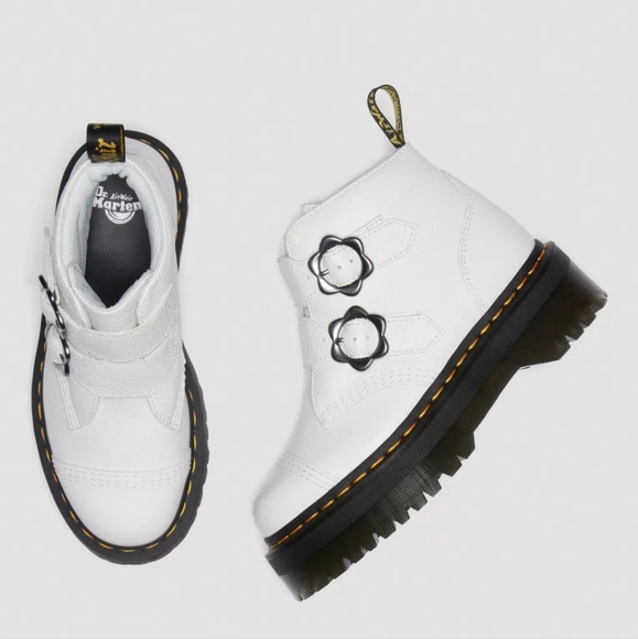 Dr. Martens Devon Flower Buckle Leather Platform Boots Women's 8 - Picture 6 of 12